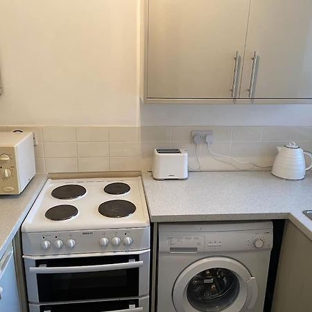 One Bedroom Ground Floor Flat Central Chichester Luaran gambar
