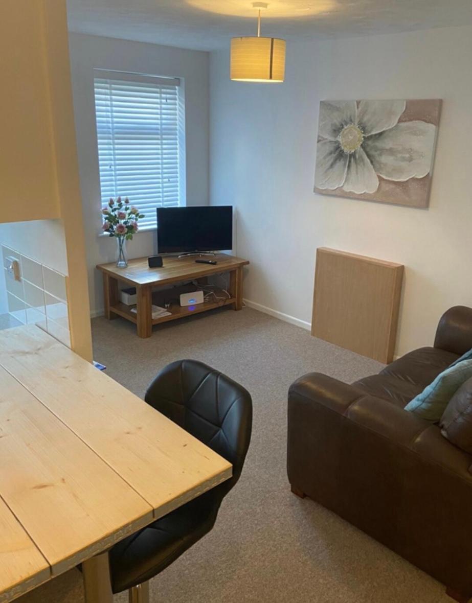 One Bedroom Ground Floor Flat Central Chichester Luaran gambar